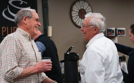 Netdating er et godt sted at finde venner